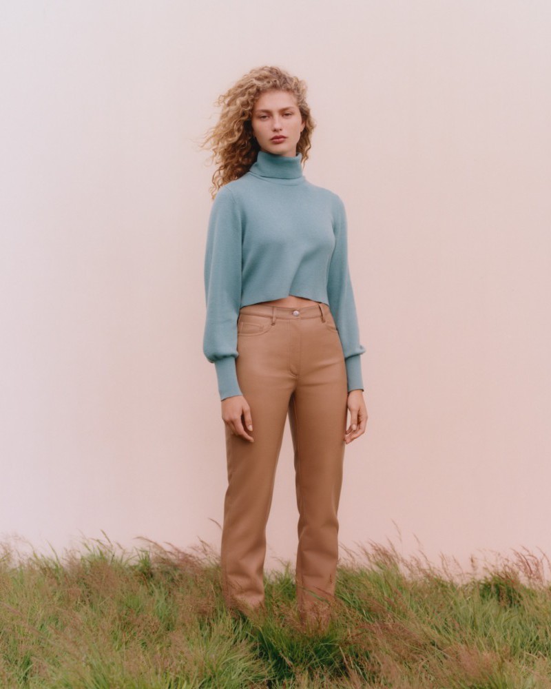 DORIT REVELIS